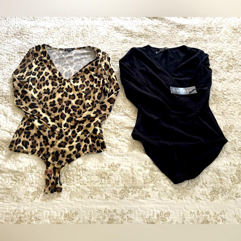 2 women bodies